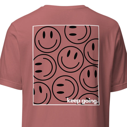 Keep Going Smiley Tee | Mauve